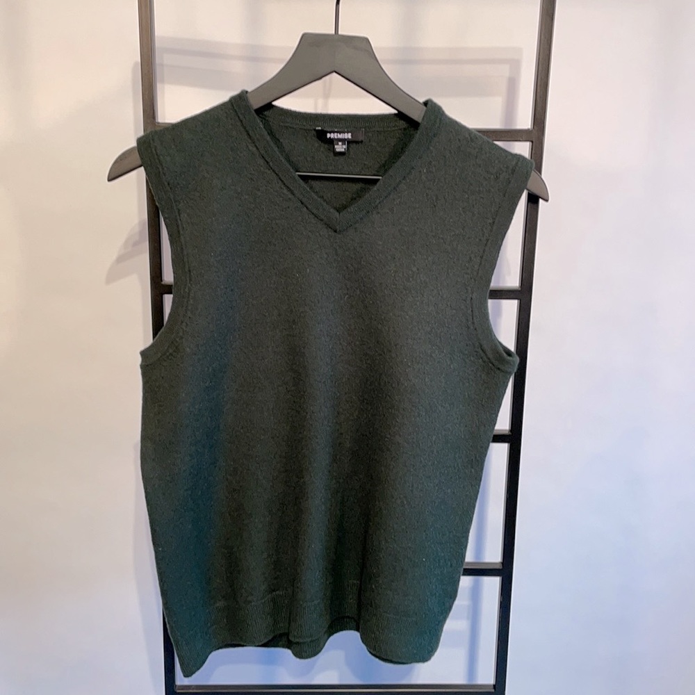 Premise Forest Green Sweater Vest Size Medium